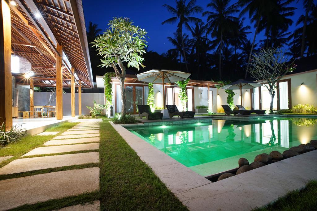 Bale Mandala Villas スンギギ エクステリア 写真